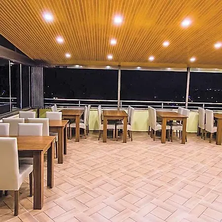 Misa Hotel 3*